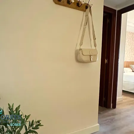 Dos Torres Varda Balcony & Private Parking *