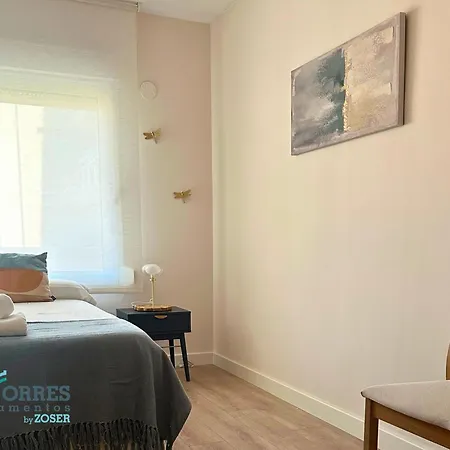 아파트 Dos Torres Varda Balcony & Private Parking