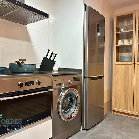 아파트 Dos Torres Varda Balcony & Private Parking 사라고사