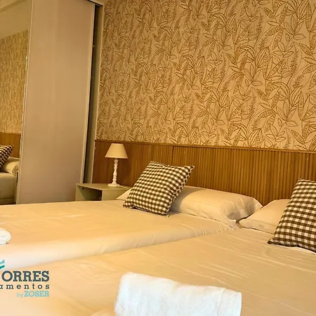 Dos Torres Varda Balcony & Private Parking * Zaragoza