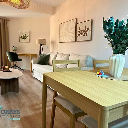 Dos Torres Varda Balcony & Private Parking Zaragoza